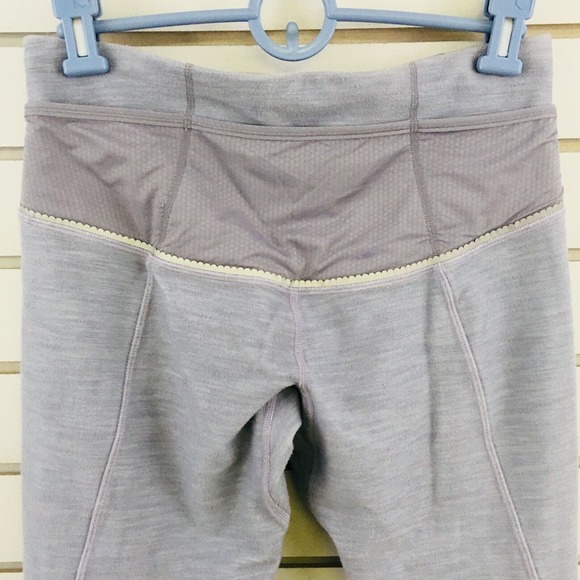 Womens 6 Lululemon Ride On Leggings Gray Capri Slub Knit Button Cuff‎ Reflective - Picture 8 of 11
